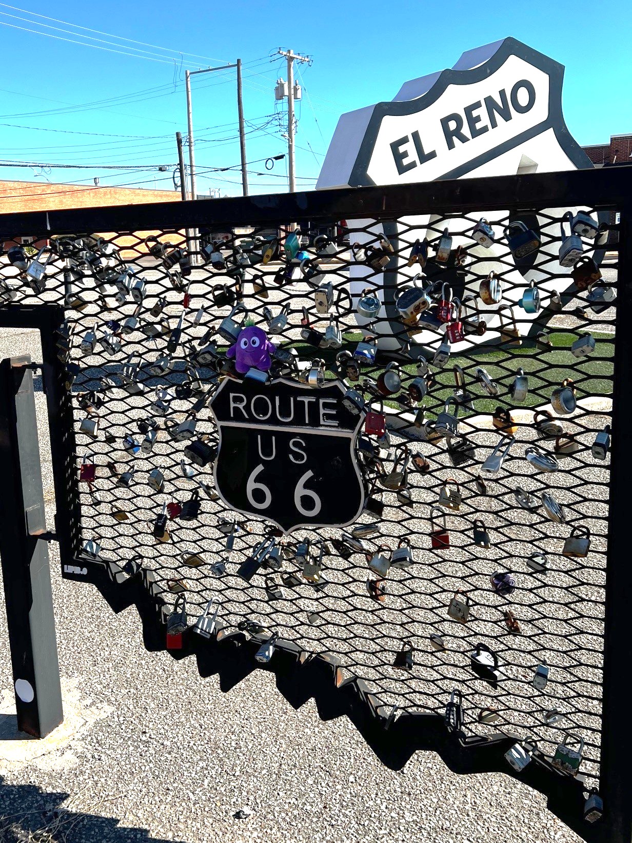 Statue next to Wyatt